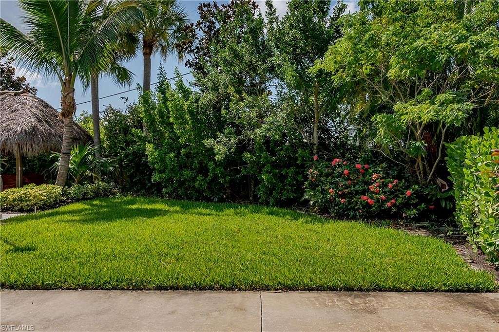 0.07 Acres of Land for Sale in Naples, Florida