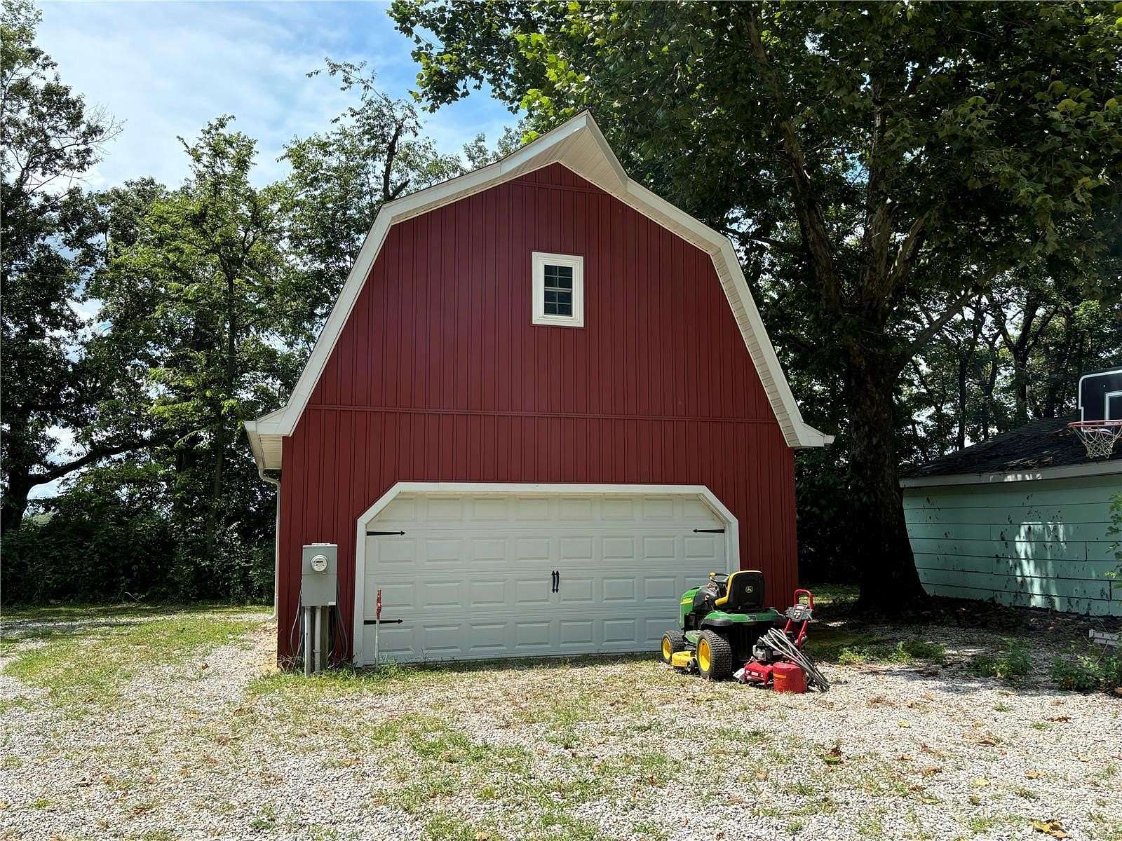 0.37 Acres of Residential Land for Sale in Carlyle, Illinois