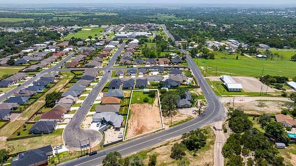 0.737 Acres of Residential Land for Sale in Fredericksburg, Texas