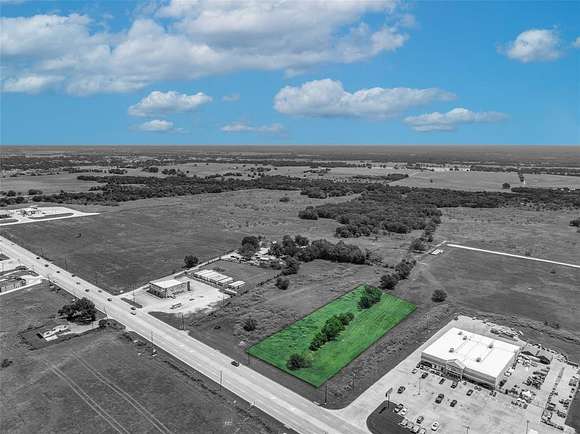 1.5 Acres of Commercial Land for Sale in Mabank, Texas