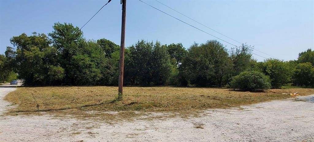 0.448 Acres of Land for Sale in Gainesville, Texas