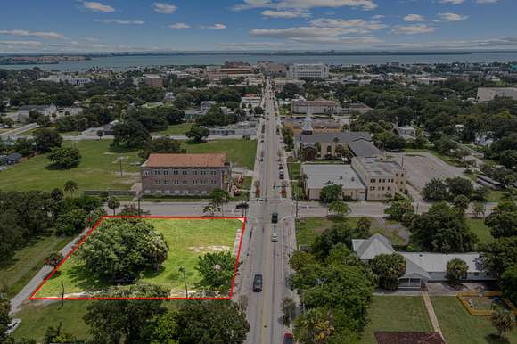 0.62 Acres of Commercial Land for Sale in Fort Pierce, Florida