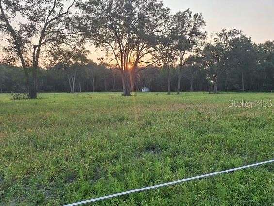 10.81 Acres of Recreational Land & Farm for Sale in Fort White, Florida