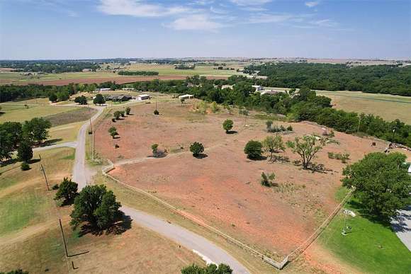 9.151 Acres of Land for Sale in Weatherford, Oklahoma