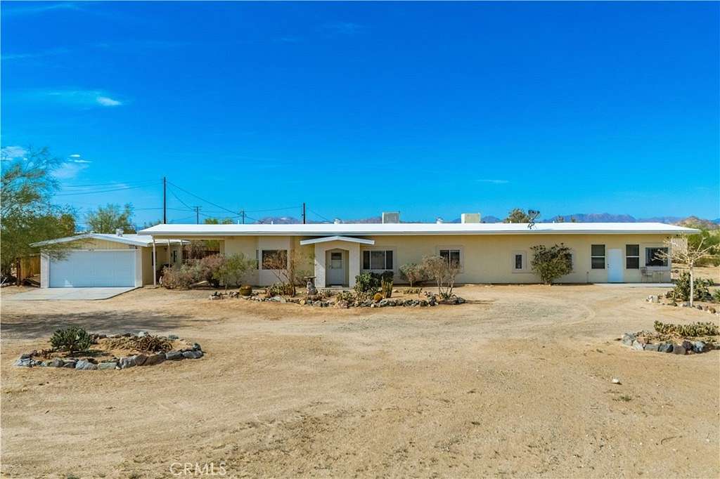 6.39 Acres of Land with Home for Sale in Twentynine Palms, California