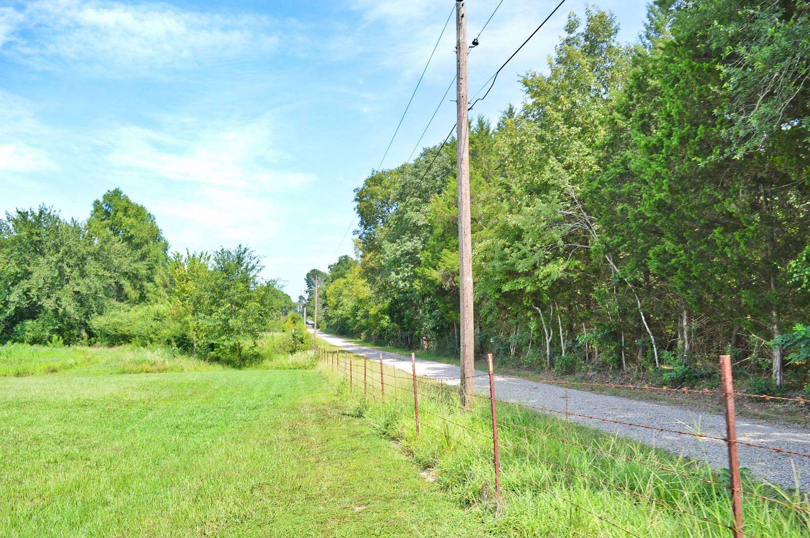 37.27 Acres of Agricultural Land for Sale in Antlers, Oklahoma