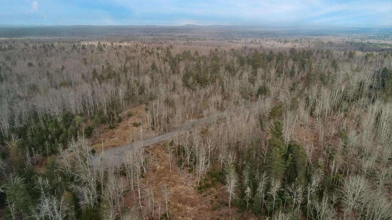 9.31 Acres of Residential Land for Sale in Hancock, Maine