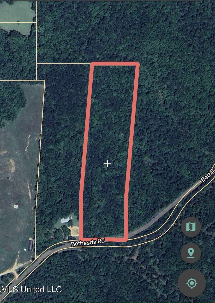 10 Acres of Residential Land for Sale in Crystal Springs, Mississippi