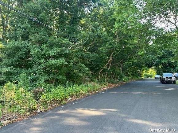 0.82 Acres of Residential Land for Sale in Ronkonkoma, New York