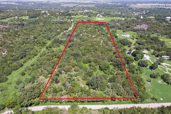 5.7 Acres of Land for Sale in Granbury, Texas