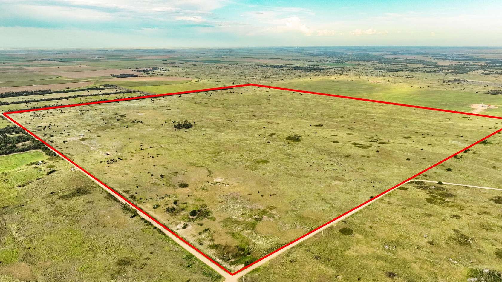 624 Acres of Recreational Land & Farm for Sale in Garfield, Kansas