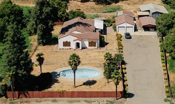 2.64 Acres of Residential Land with Home for Sale in Merced, California