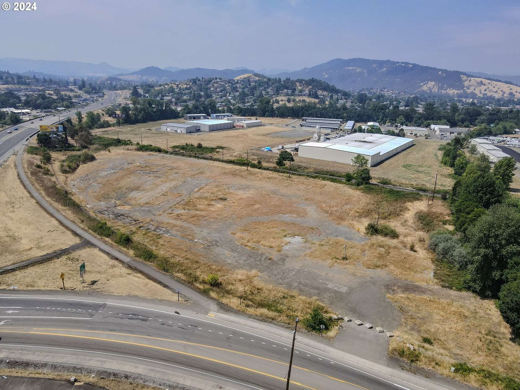 7.2 Acres of Commercial Land for Sale in Roseburg, Oregon