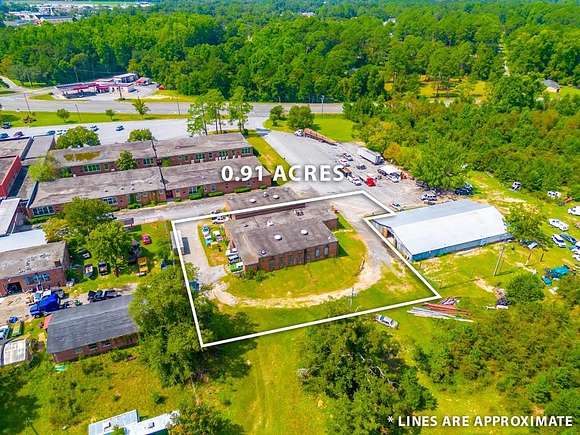 0.91 Acres of Mixed-Use Land for Sale in Alma, Georgia