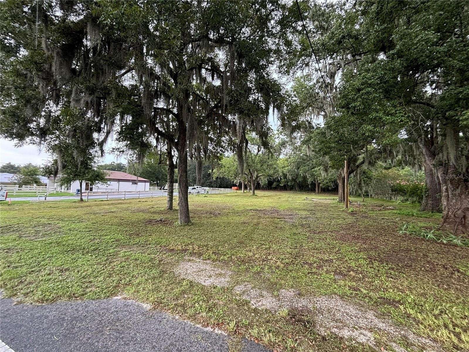 1.12 Acres of Commercial Land for Sale in Anthony, Florida