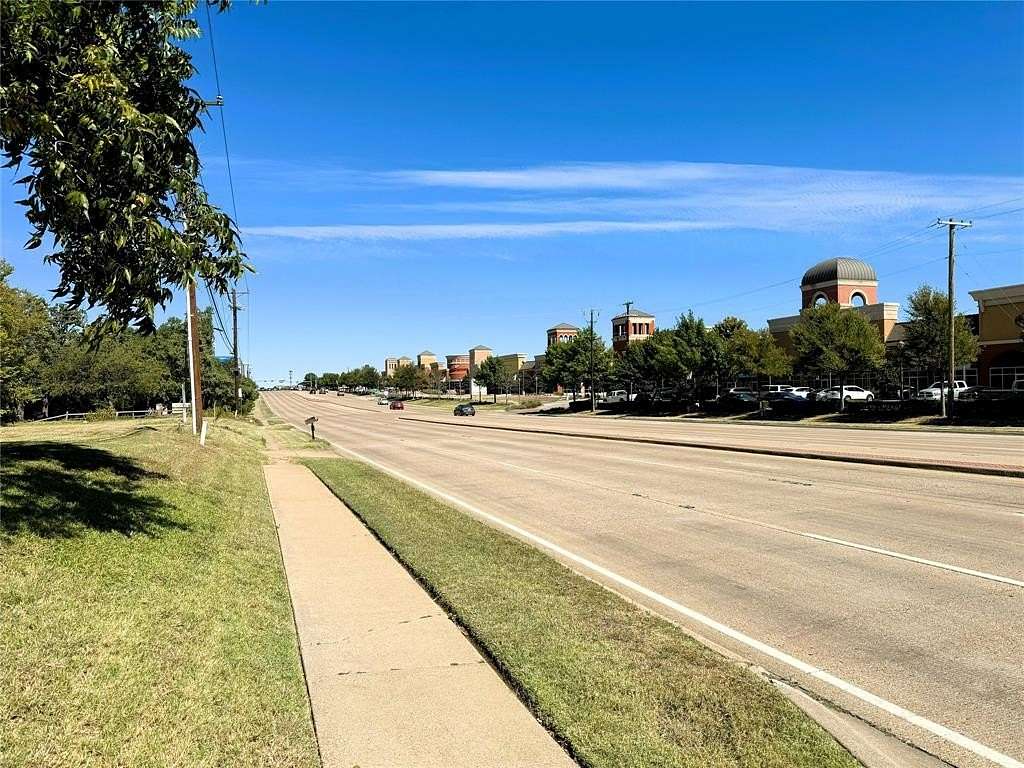 0.981 Acres of Commercial Land for Sale in Arlington, Texas