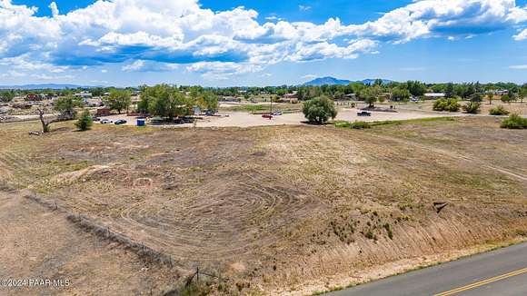 4.04 Acres of Commercial Land for Sale in Chino Valley, Arizona