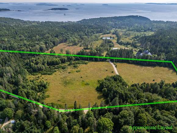 23.67 Acres of Recreational Land for Sale in Brooksville, Maine