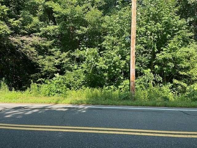 1.42 Acres of Residential Land for Sale in Belchertown, Massachusetts
