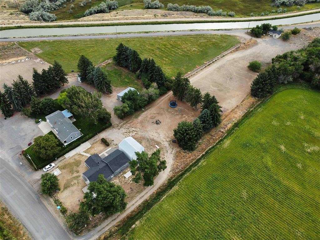 3.12 Acres of Residential Land with Home for Sale in Powell, Wyoming