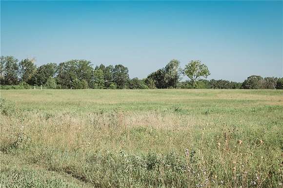 5.59 Acres of Residential Land for Sale in Knob Noster, Missouri