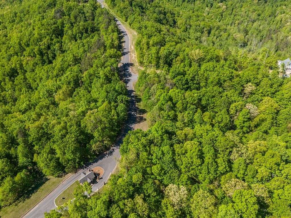 1 Acre of Land for Sale in Monterey, Tennessee