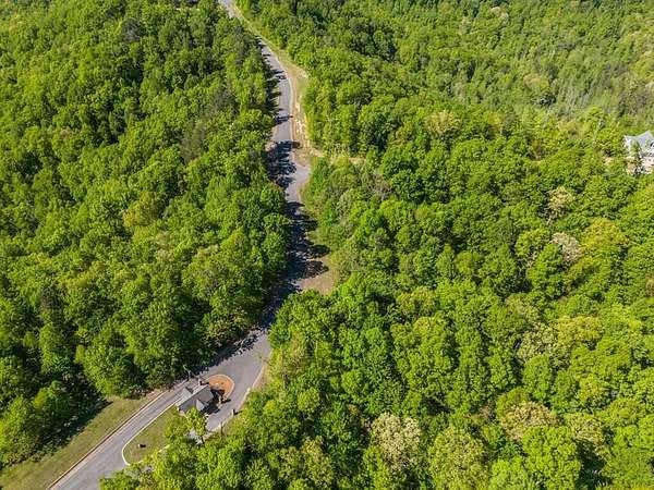 1 Acre of Land for Sale in Monterey, Tennessee