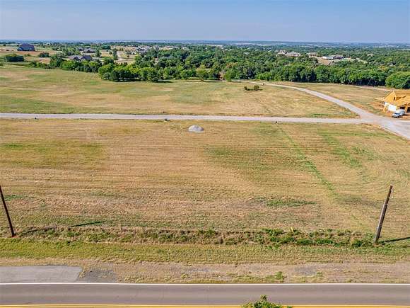 0.82 Acres of Residential Land for Sale in Purcell, Oklahoma