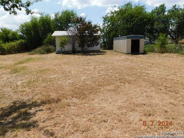 0.459 Acres of Residential Land for Sale in Pleasanton, Texas