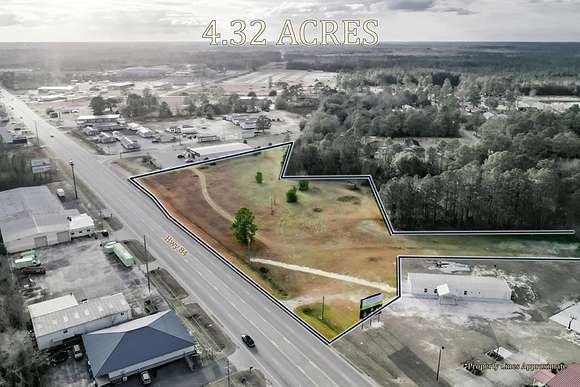 4.32 Acres of Commercial Land for Sale in Blackshear, Georgia