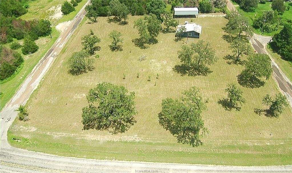 2.206 Acres of Mixed-Use Land for Sale in Somerville, Texas