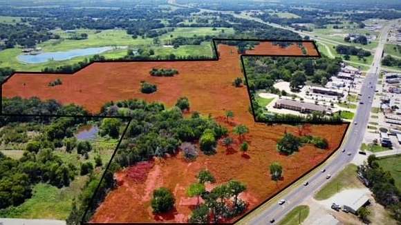 65 Acres of Land for Sale in Fairfield, Texas