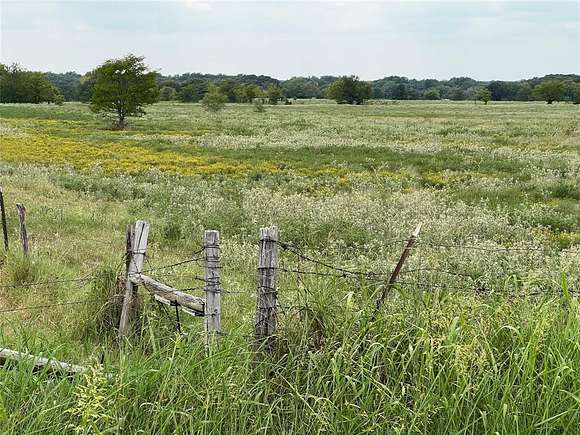 22.87 Acres of Recreational Land & Farm for Sale in Campbell, Texas