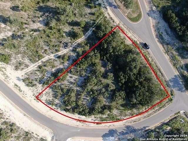 1.27 Acres of Residential Land for Sale in Canyon Lake, Texas