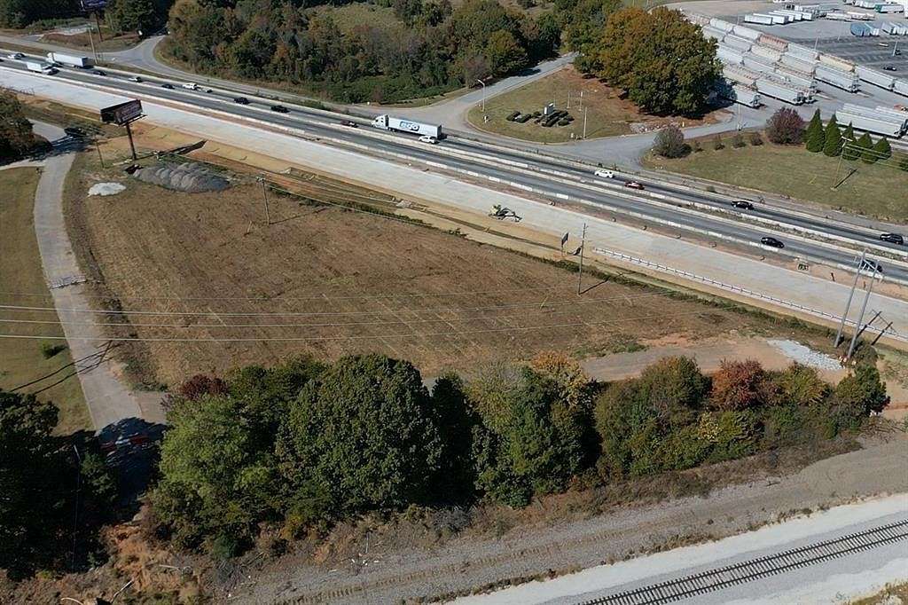 1.7 Acres of Commercial Land for Sale in Spartanburg, South Carolina