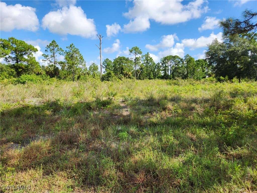 1.25 Acres of Residential Land for Sale in LaBelle, Florida