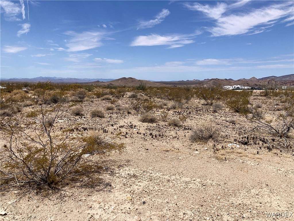 1.17 Acres of Residential Land for Sale in Yucca, Arizona