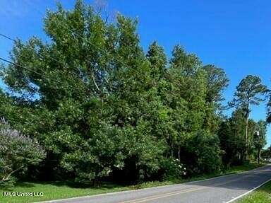 0.91 Acres of Residential Land for Sale in Ocean Springs, Mississippi