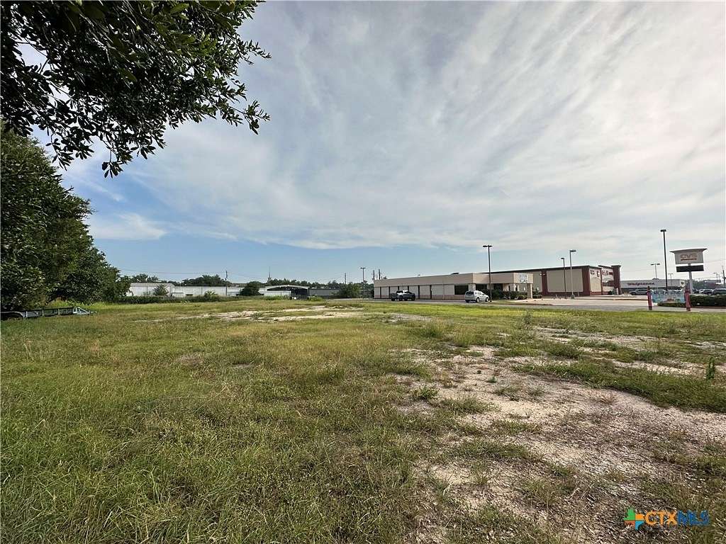 0.879 Acres of Commercial Land for Sale in Victoria, Texas