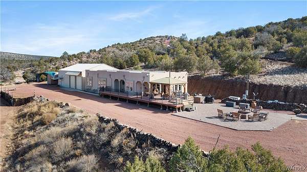 36 Acres of Land with Home for Sale in Kingman, Arizona