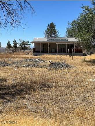 0.92 Acres of Residential Land with Home for Sale in Pahrump, Nevada