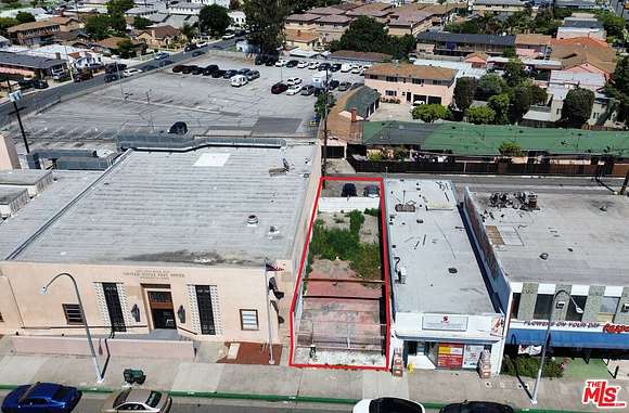 0.055 Acres of Commercial Land for Sale in Lynwood, California