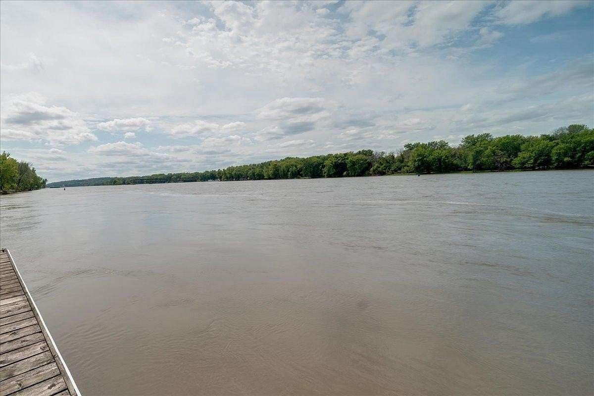 0.94 Acres of Land for Sale in Newport, Minnesota