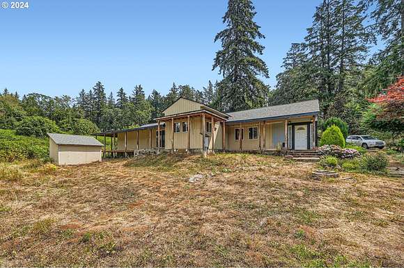 6.54 Acres of Land with Home for Sale in Newberg, Oregon