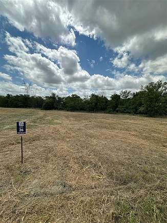 1.42 Acres of Residential Land for Sale in Greenville, Texas