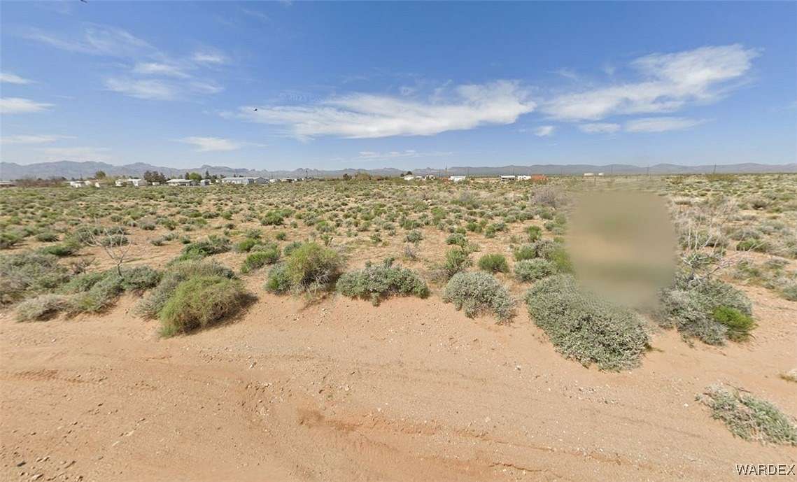 1.17 Acres of Residential Land for Sale in Golden Valley, Arizona