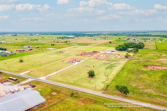 25 Acres of Agricultural Land with Home for Sale in Whitesboro, Texas