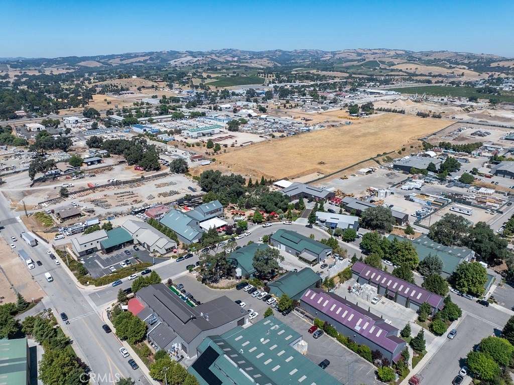 9.5 Acres of Commercial Land for Sale in Paso Robles, California