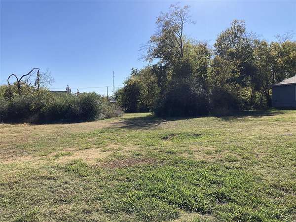 0.11 Acres of Land for Sale in Greenville, Texas