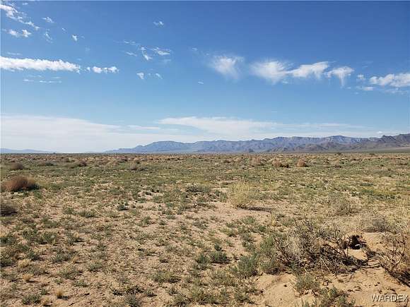 1.18 Acres of Residential Land for Sale in Kingman, Arizona